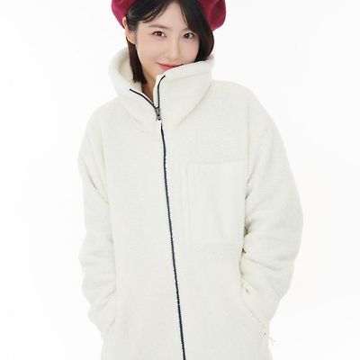 신예은 네파 화보