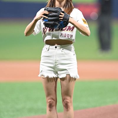 [언론사] 240426 고척스카이돔 시구