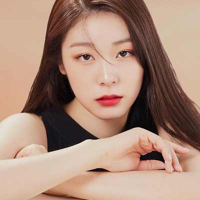 김연아 디올뷰티 엘르 화보