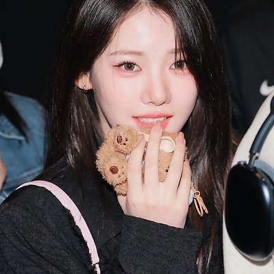 250405 공항입국한 베이비몬스터 맴버들 로라 아사 라미 아현 파리타 치키타