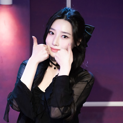 250208 연극 행오버 엠마 役 김아진 24장