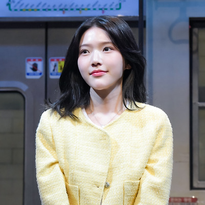 241203 연극 2호선세입자 성내 役 전현지 29장