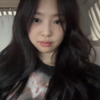 2024 01 19 블랙핑크 제니 라이브 방송 움짤 사진들