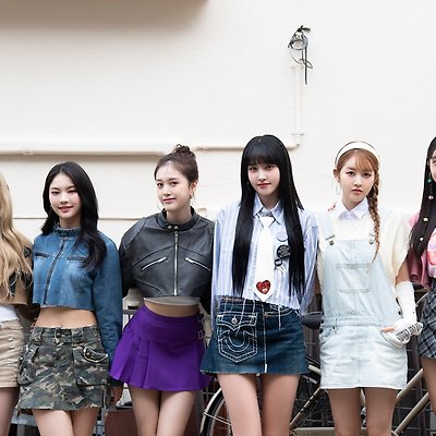 STAYC (스테이씨) '디스패치 (Dispatch)' 일본 데뷔 프로모션 화보