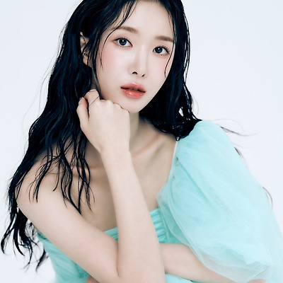 프로듀서 조이현 'M25 (엠이오)' New 프로필 화보