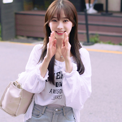 240817 연극 한뼘사이 퇴근길 금나리 役 연극배우 배우 이나현 20장