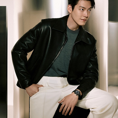김우빈, 깊은 눈빛