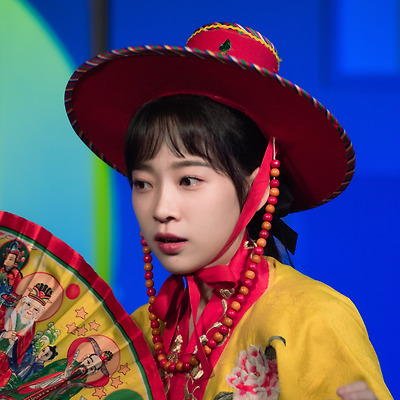 250414 연극 운빨로맨스 노월희 役 유희준 30장