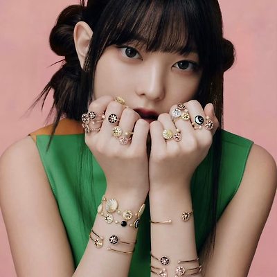 뉴진스 해린 디올 주얼리 캠페인 Rose Des Vents