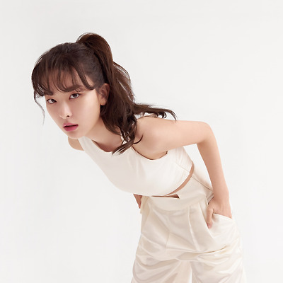 220221 어뮤즈 웨이보 슬기