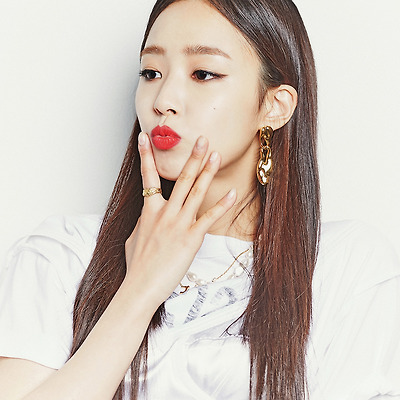 최예빈 아레나 화보