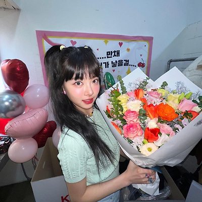 르세라핌 홍은채 인스타그램