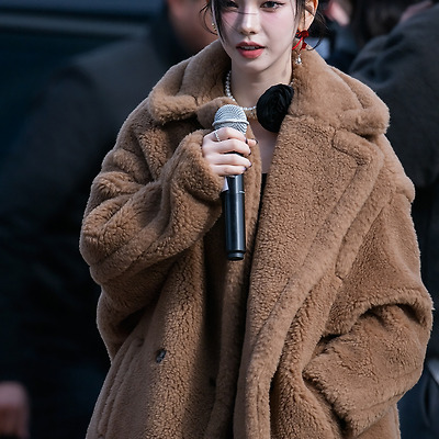 에스파 (aespa), 카리나 (KARINA): 음악중심 미니 팬미팅