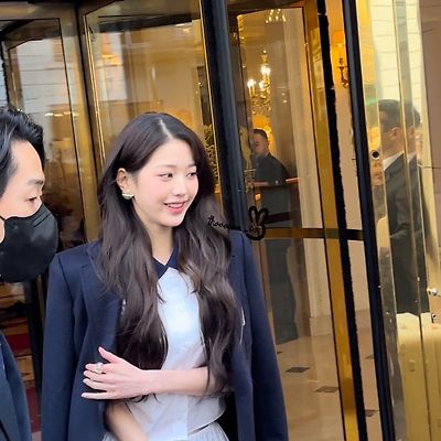 [아이브] 파리의 여인이 되버린 장원영 미모