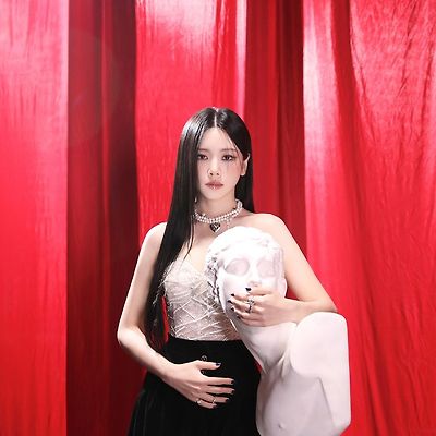 [지니M] 231122 9th Mini Album [VillainS] 재킷 비하인드 - 지니