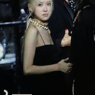 210929 생로랑 Women's 2022 Show 블랙핑크 로제 프리뷰 사진들 모음