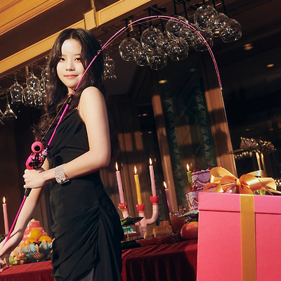 VCHA 케일리, 데뷔 싱글 'Girls of the Year' 개인 포토 공개