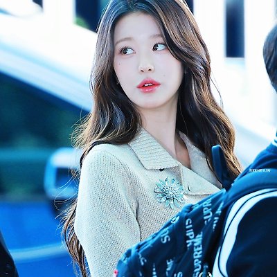 240930 MIU MIU SS25 패션위크 출국 아이브 장원영 직찍 (128p)