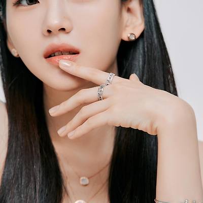 배우 조이현 'Tiffany & Co. (티파니 앤코)' Tiffany Holiday 화보