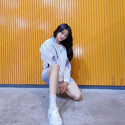 르세라핌 허윤진 인스타그램
