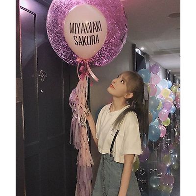 아이즈워(IZONE) 미야와키 사쿠라