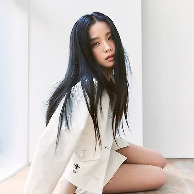 지수 (블랙핑크) 바자 화보