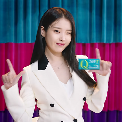 230303 아이유 X 그날엔 (11p)