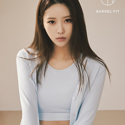 이미주 배럴핏 2022 SS 숏레깅스 몸매