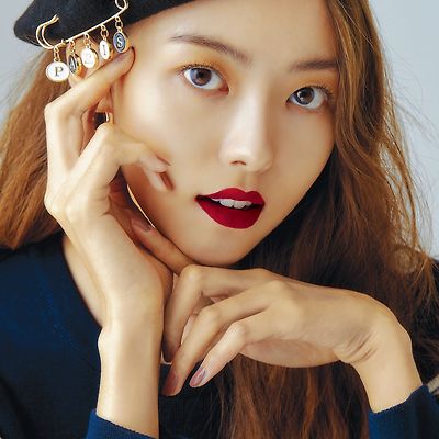 임나영(Nayoung) 나일론(NYLON) 매거진 2019 10월호 화보 6컷