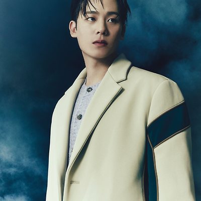 이정하, 반전 매력 발산