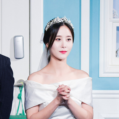 241109 연극 한뼘사이 마혜리 役 윤주희   21장