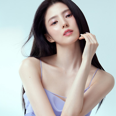 한소희, 촉촉한 머릿결