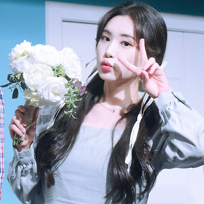 240911 연극 한뼘사이 커튼콜 및 퇴근길 금나리 역 이선재 18장