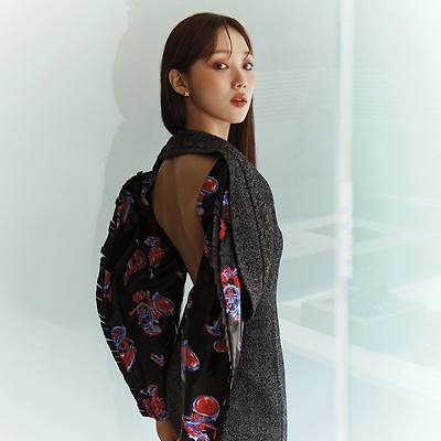 이성경 엘르 홍콩 화보