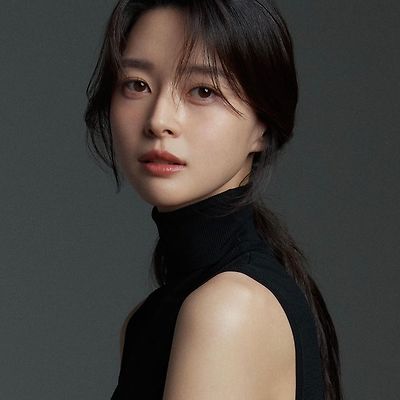 배우 권나라 '고스트 스튜디오' 프로필 화보