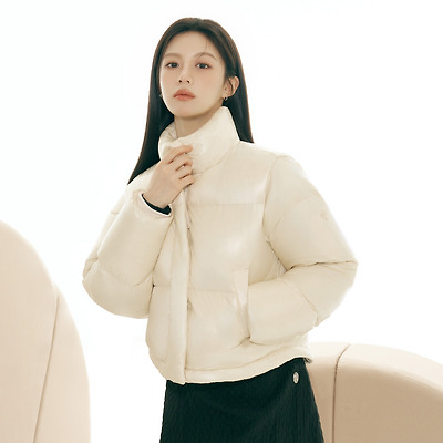 고윤정-크러쉬, '마리떼 프랑소와 저버' 2024 겨울 푸퍼 캠페인