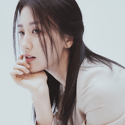 배우 박하선, 새 프로필