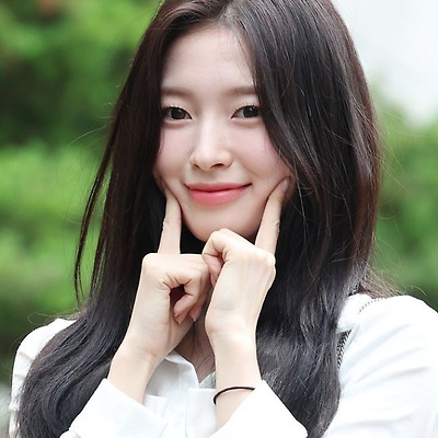 아린 뮤직뱅크 출근