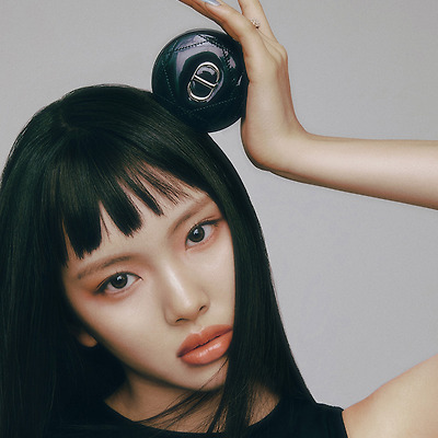 뉴진스 (NewJeans) Harper’s BAZAAR 얼빡샷
