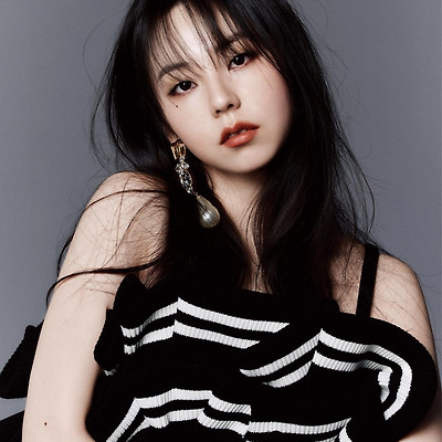 안소희 얼루어 화보
