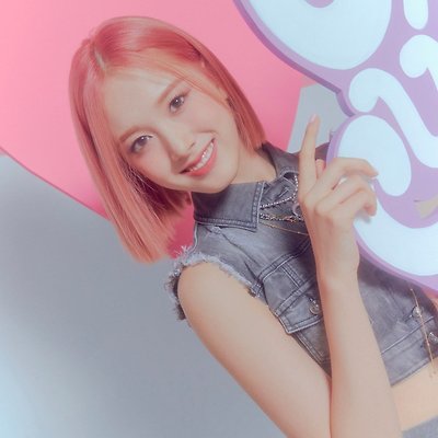 전원 공개된 스테이씨 개인 컨셉 포토