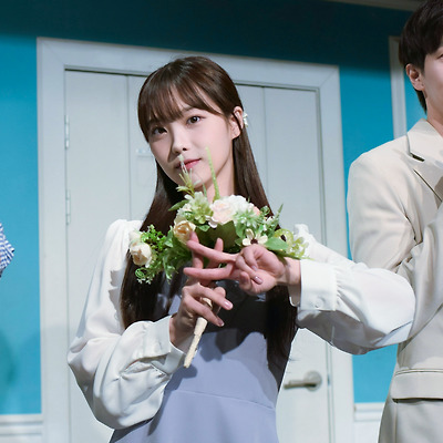 240511 연극 한뼘사이 금나리 役 이나현 17장