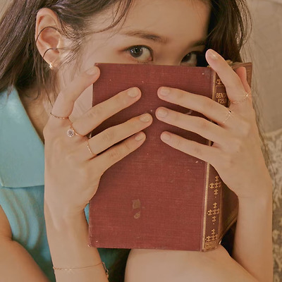 210617 아이유 X J.ESTINA (36p)