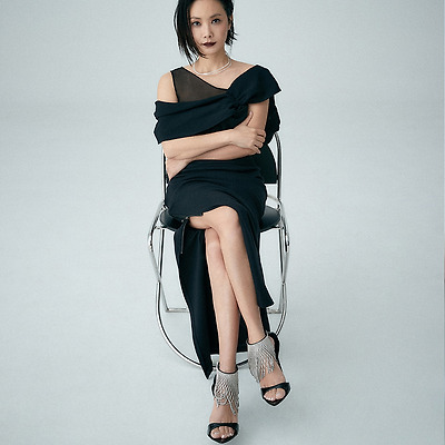 추상미 “2025년은 새처럼 우아하게 날아가는 한 해 됐으면”