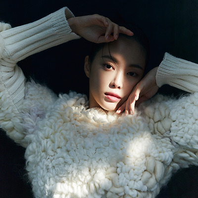 손나은 마리끌레르 화보