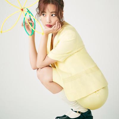연우 (이다빈) 싱글즈 화보