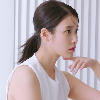 221124 아이유 X CNP (25p) (4K)