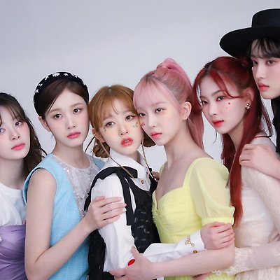 STAYC (스테이씨) 'THE STAR (더스타)' 화보 비하인드