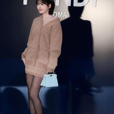 어제자 안유진 (아이브)