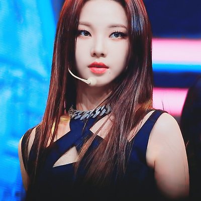 에스파 카리나 2021 월드 케이팝 콘서트